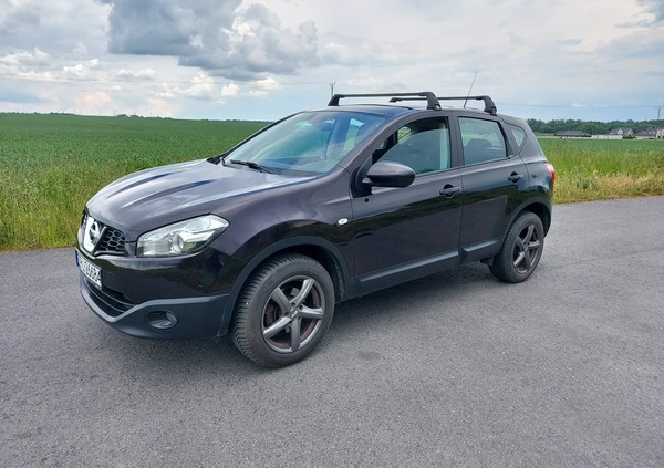 Nissan Qashqai cena 31000 przebieg: 205000, rok produkcji 2011 z Żuromin małe 121